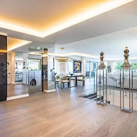 Apartment Magnificent In With Sea View