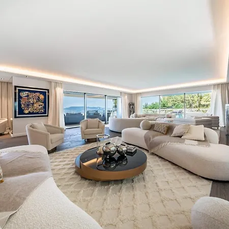 Magnificent In With Sea View Cannes