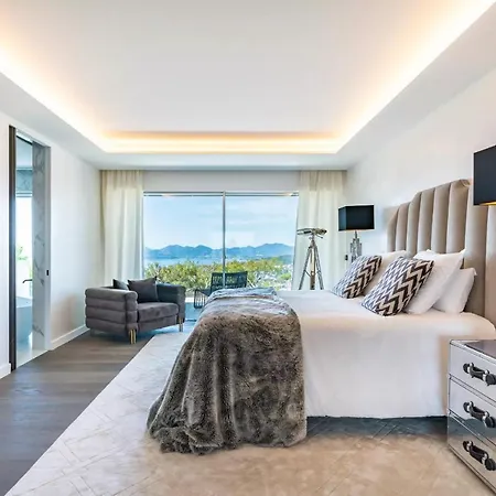 Magnificent In With Sea View *